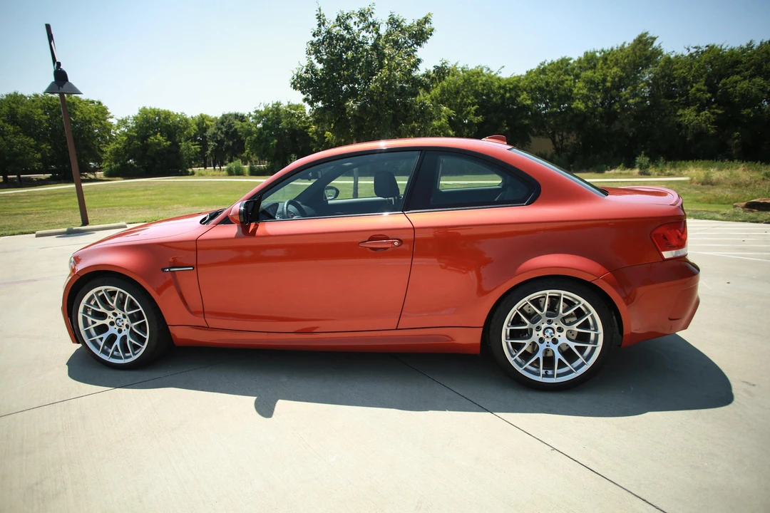2011 BMW 1M - Image 21 of 31