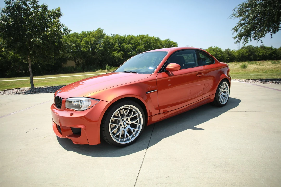 2011 BMW 1M - Image 15 of 31