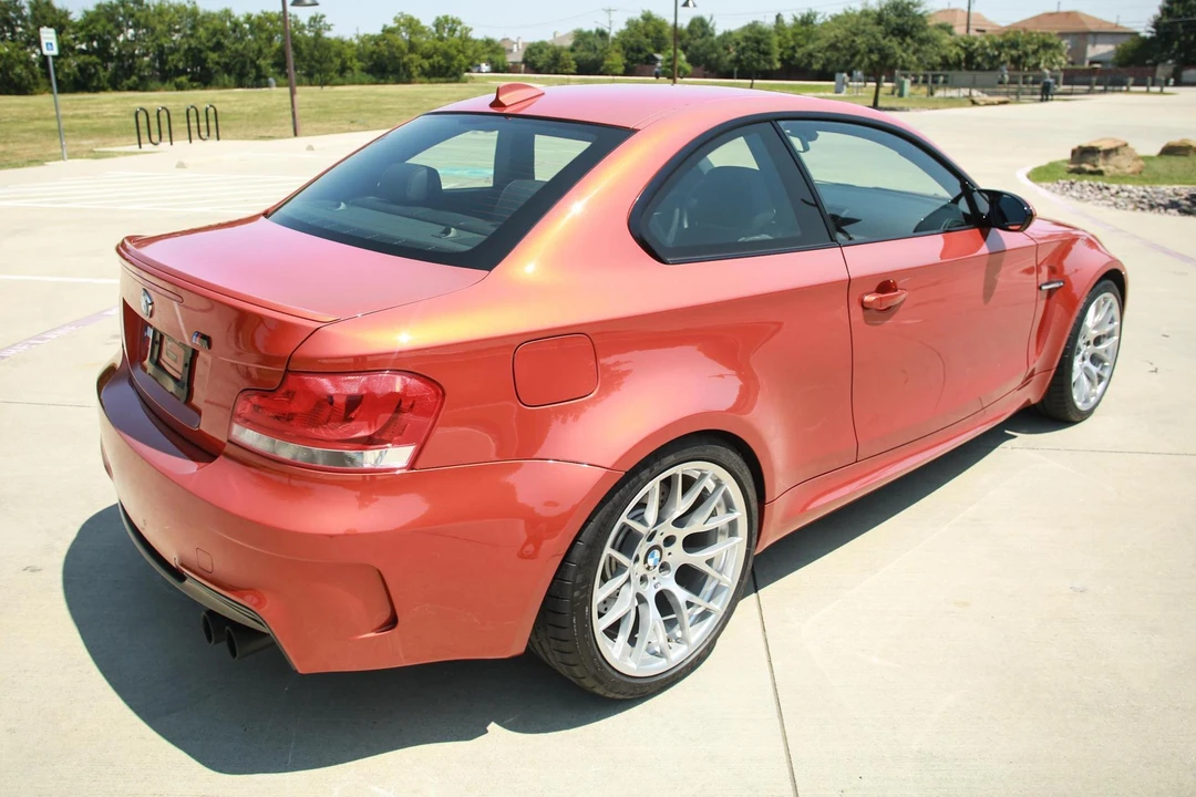 2011 BMW 1M - Image 4 of 31