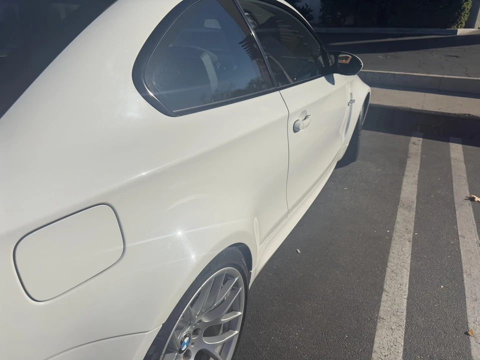2011 BMW 1M - Image 18 of 31
