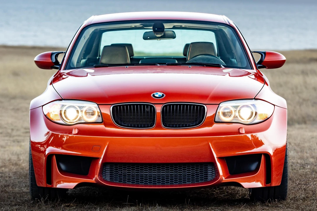 2011 BMW 1M - Image 2 of 31
