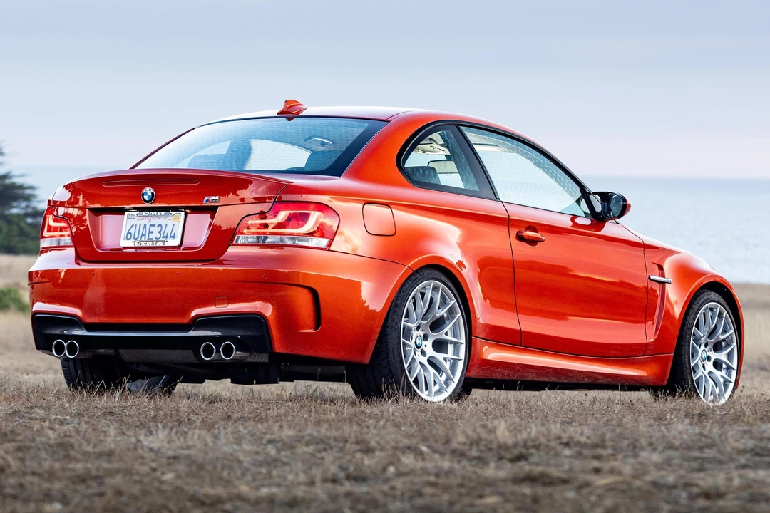 2011 BMW 1M - Image 4 of 31