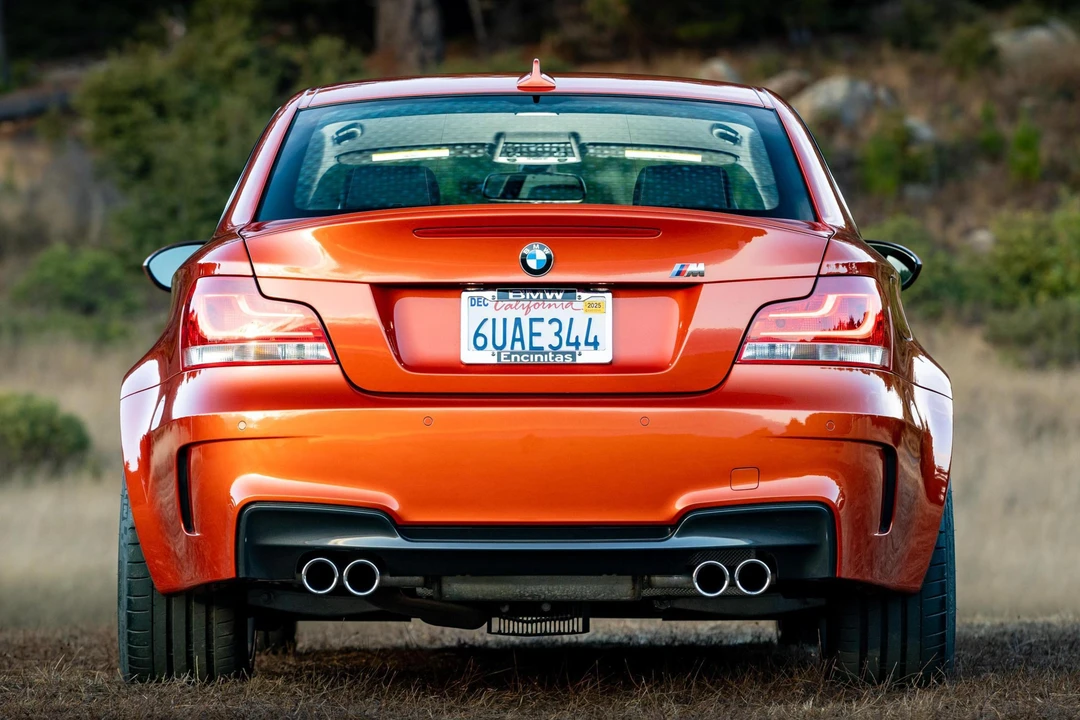 2011 BMW 1M - Image 5 of 31