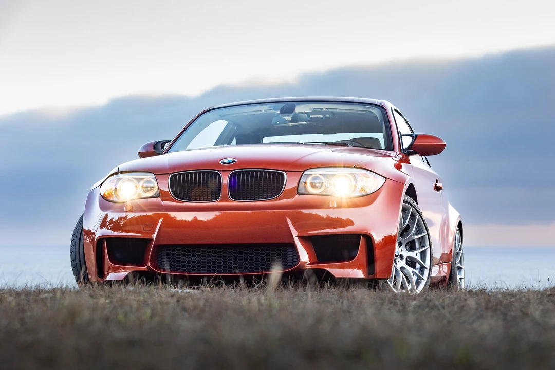 2011 BMW 1M - Image 16 of 31