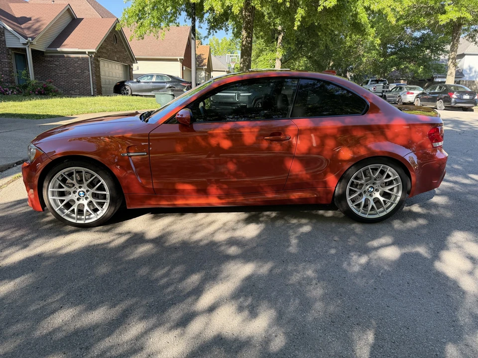2011 BMW 1M - Image 5 of 31