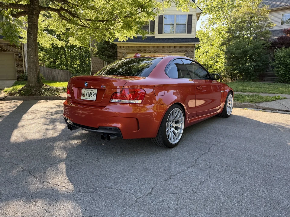 2011 BMW 1M - Image 8 of 31