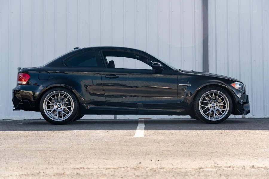 2011 BMW 1M - Image 10 of 31