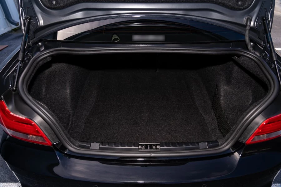 2011 BMW 1M - Image 31 of 31