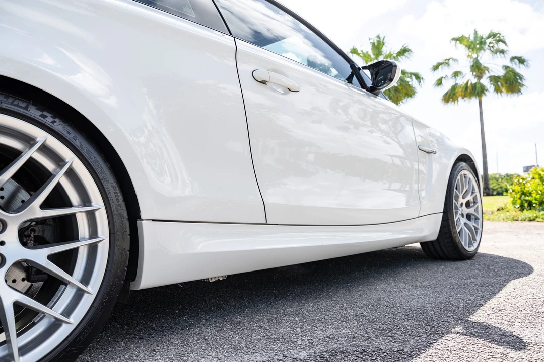 2011 BMW 1M - Image 22 of 31