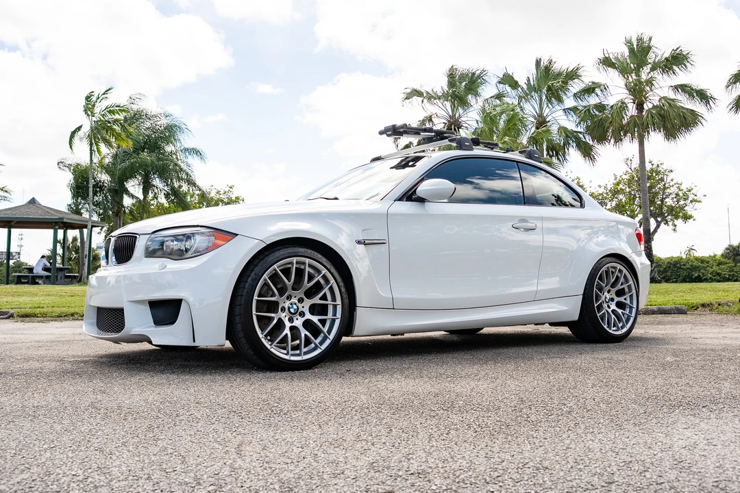 2011 BMW 1M - Image 11 of 31