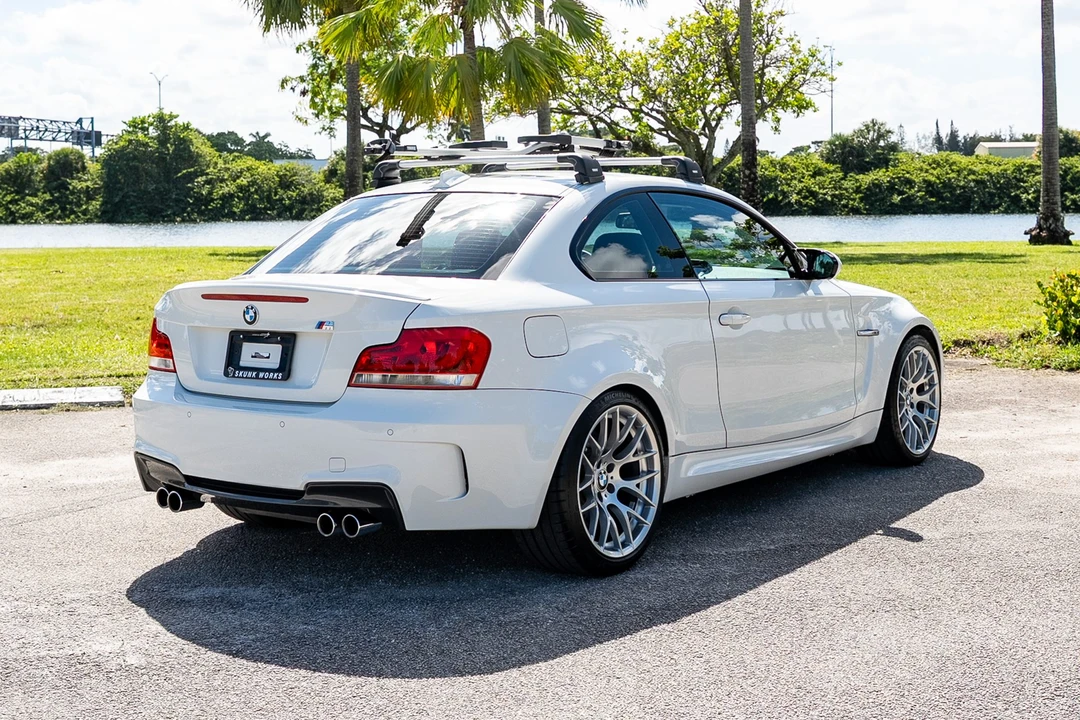 2011 BMW 1M - Image 5 of 31