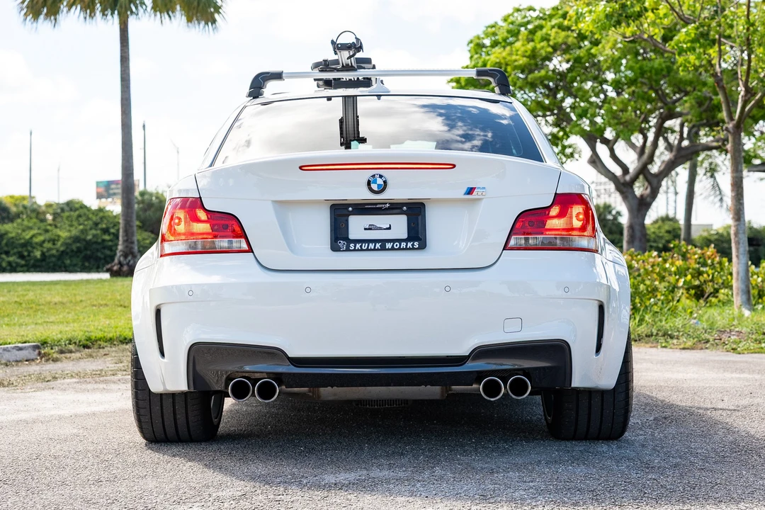 2011 BMW 1M - Image 16 of 31