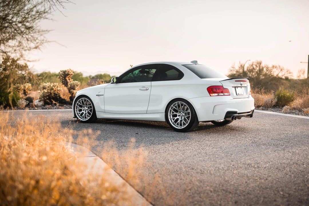 2011 BMW 1M - Image 15 of 30