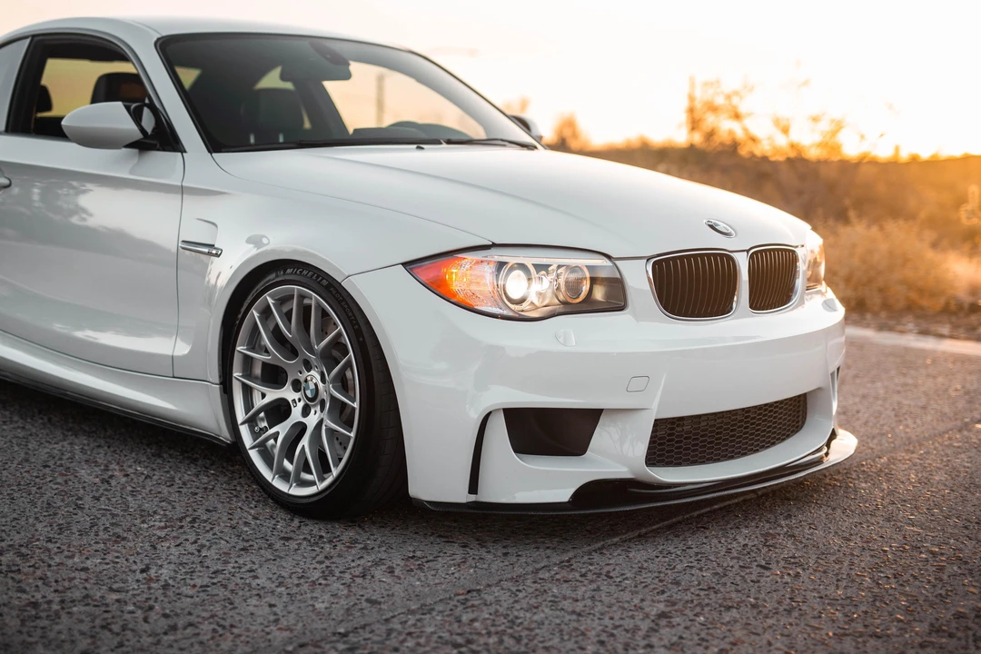 2011 BMW 1M - Image 24 of 30
