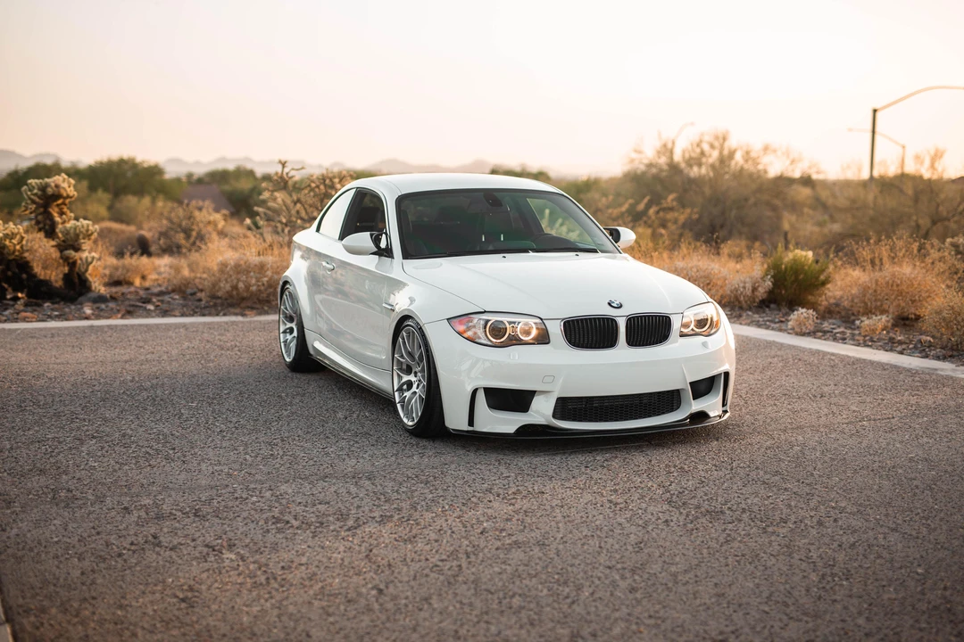 2011 BMW 1M - Image 23 of 30