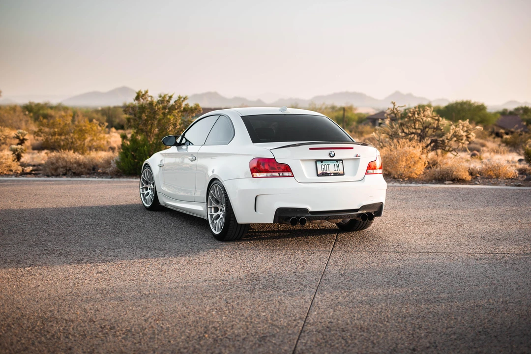 2011 BMW 1M - Image 17 of 30