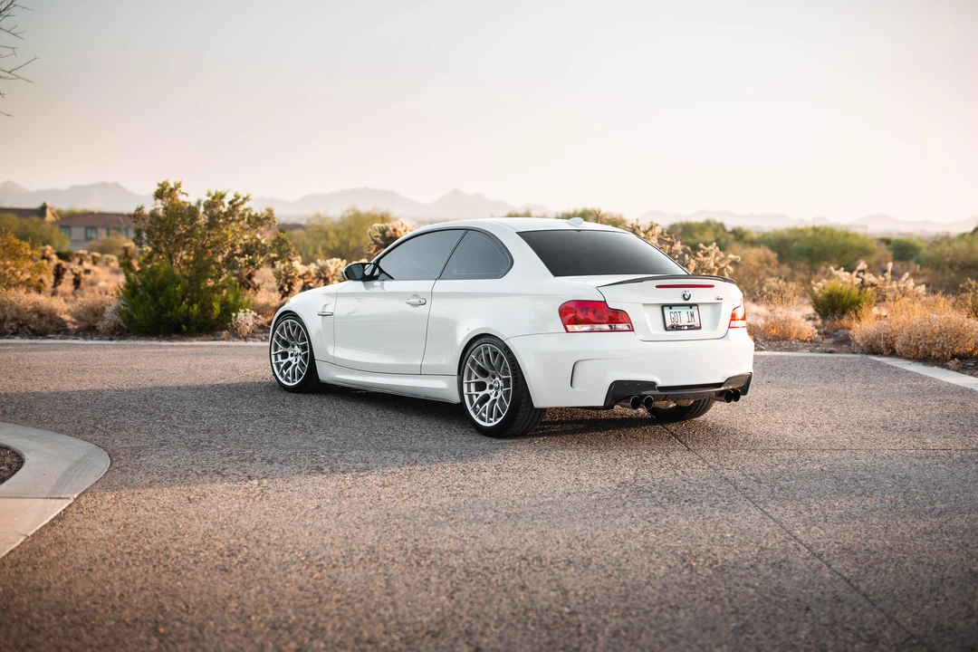 2011 BMW 1M - Image 16 of 30