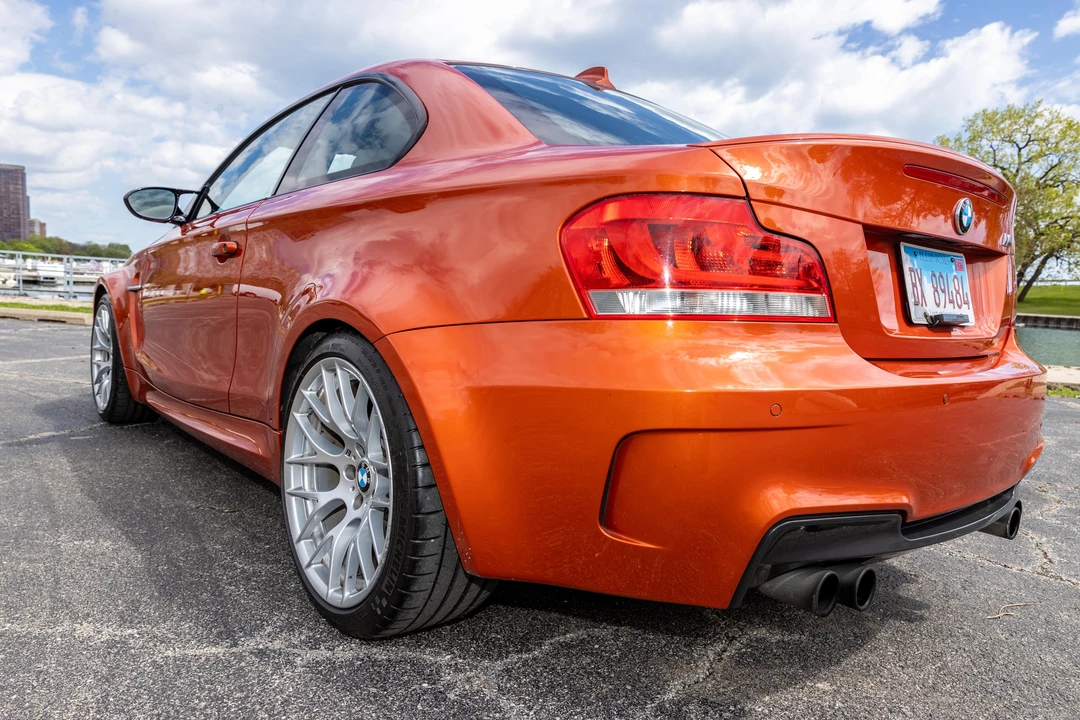 2011 BMW 1M - Image 11 of 31