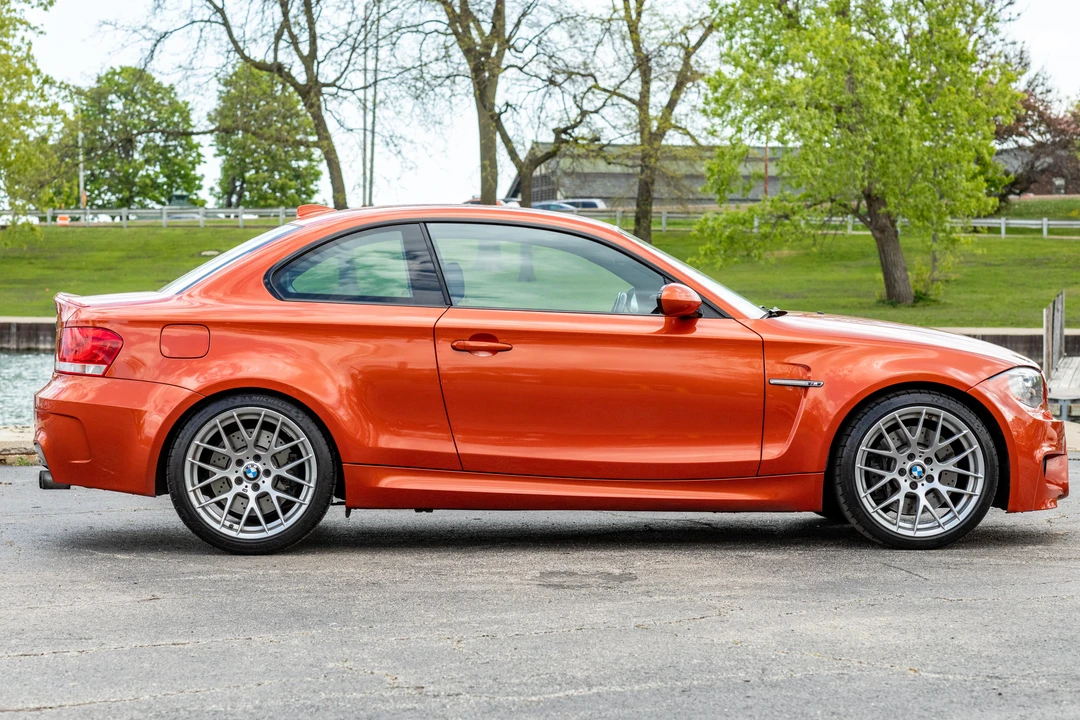2011 BMW 1M - Image 20 of 31