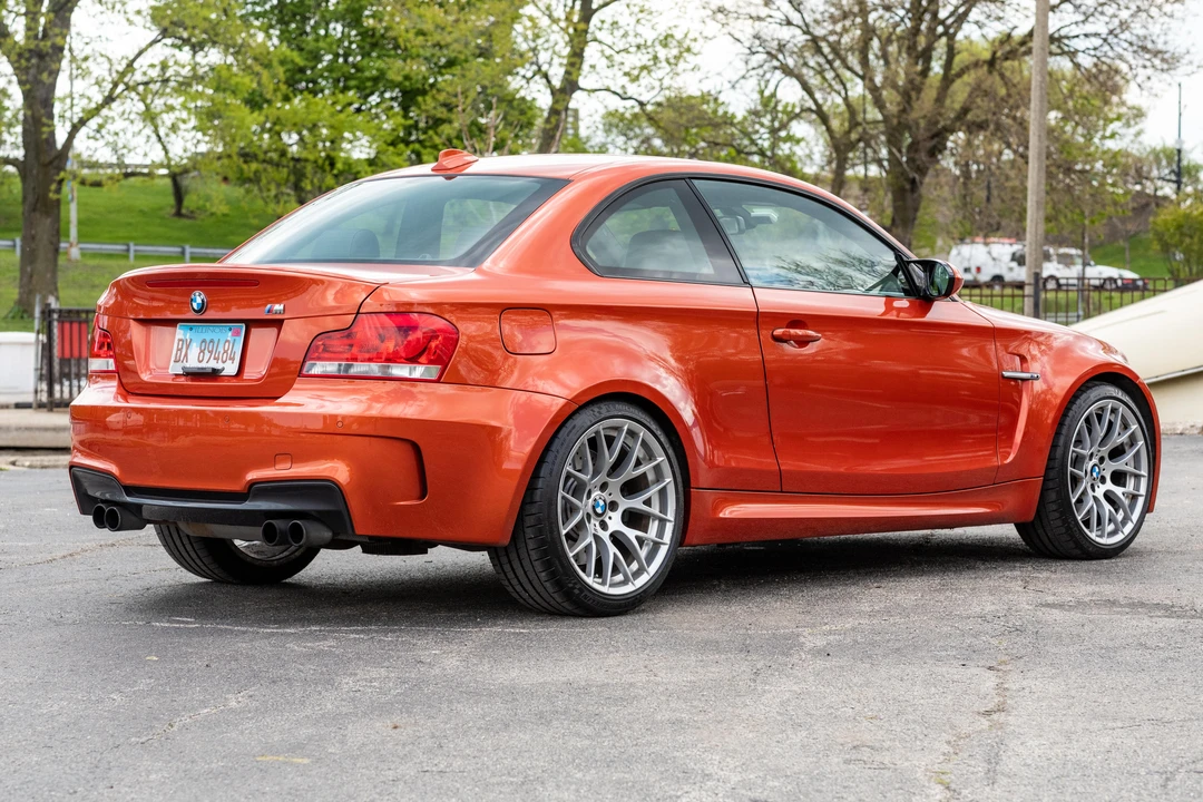 2011 BMW 1M - Image 19 of 31