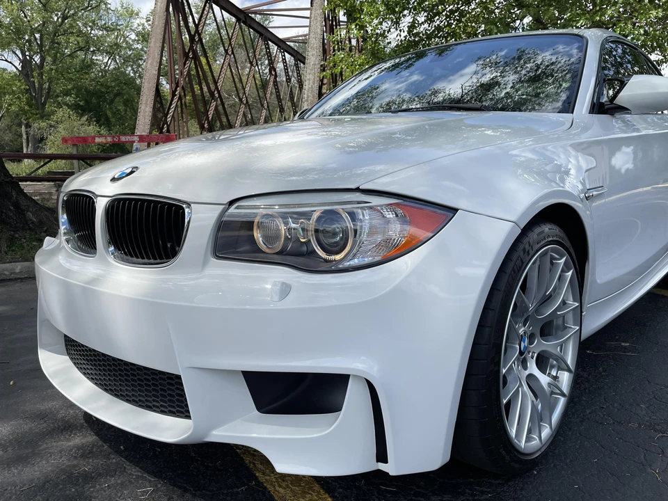 2011 BMW 1M - Image 7 of 31