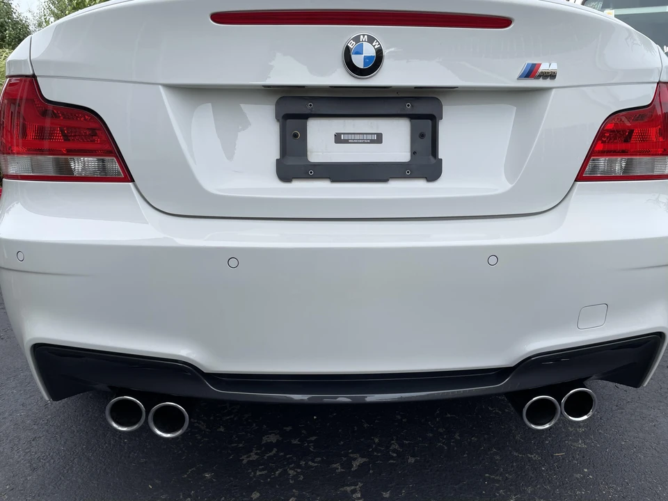 2011 BMW 1M - Image 19 of 31