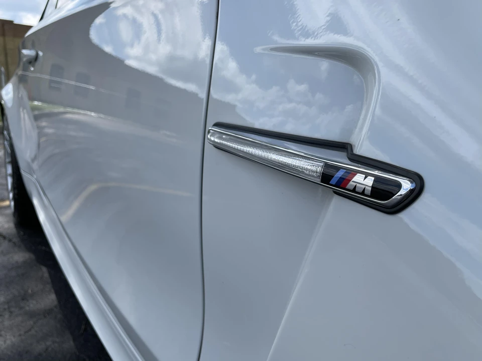 2011 BMW 1M - Image 27 of 31