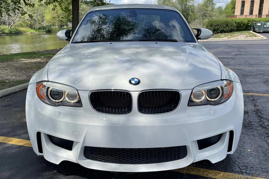 2011 BMW 1M - Image 2 of 31