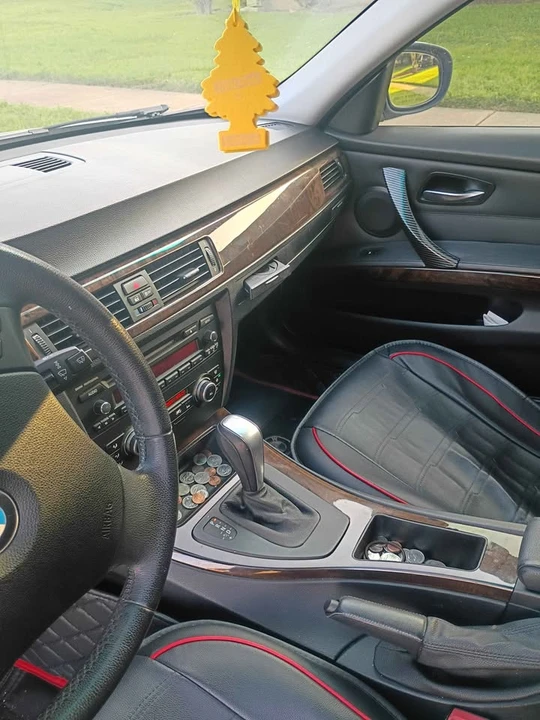 2011 BMW 2 Series - Image 8 of 13