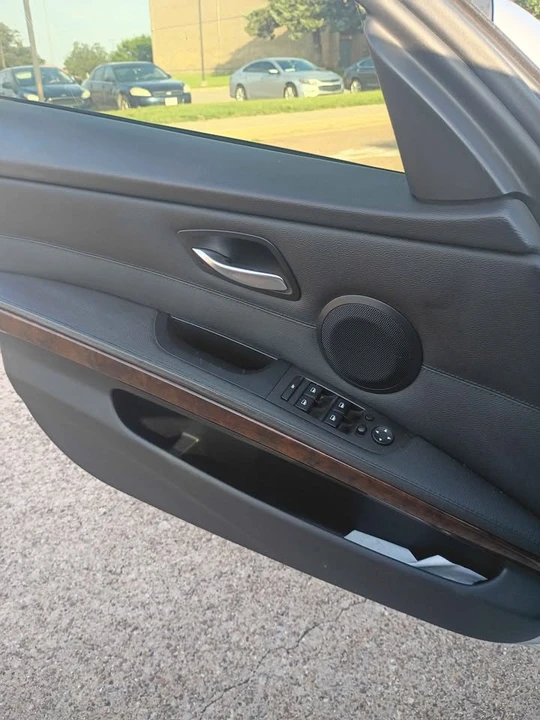 2011 BMW 2 Series - Image 10 of 13