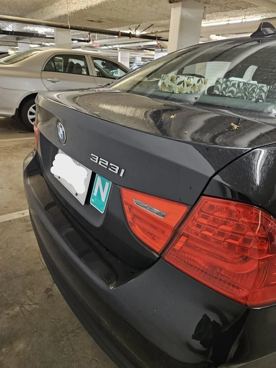 2011 BMW E90 3 Series Sedan - Image 2 of 12