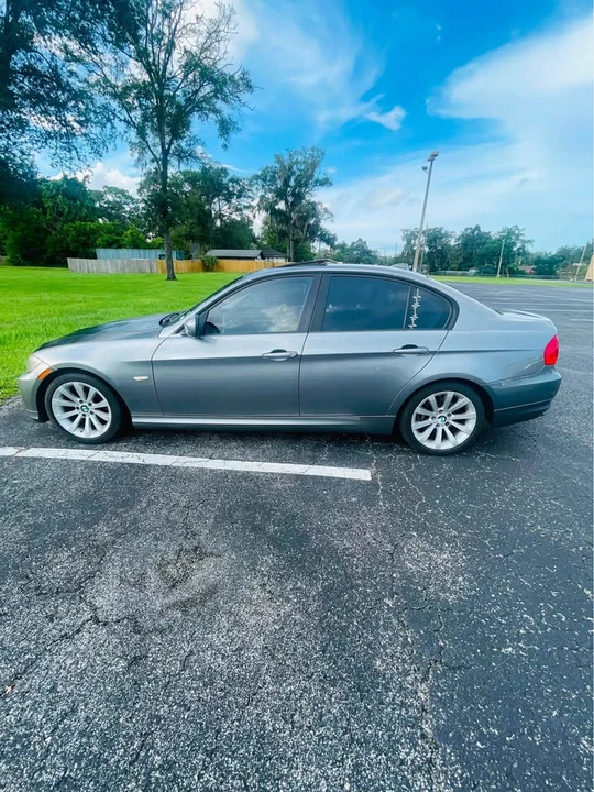 2011 BMW 1 Series - Image 2 of 16