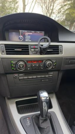 2011 BMW 3 Series - Image 9 of 9