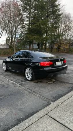 2011 BMW 3 Series - Image 3 of 9