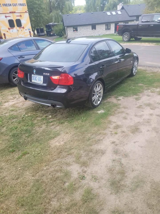 2011 BMW E90 3 Series Sedan - Image 5 of 9