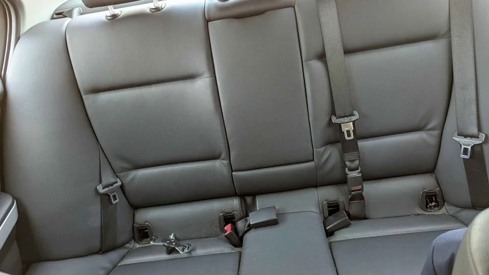 2011 BMW E90 3 Series Sedan - Image 8 of 8