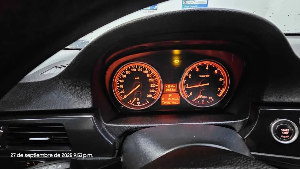 2011 BMW E90 3 Series Sedan - Image 13 of 20