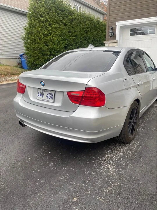 2011 BMW E90 3 Series Sedan - Image 6 of 10