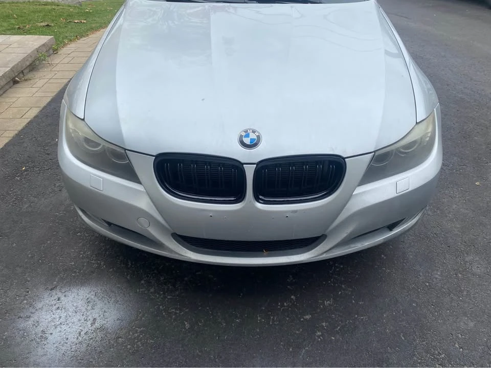 2011 BMW E90 3 Series Sedan - Image 4 of 10