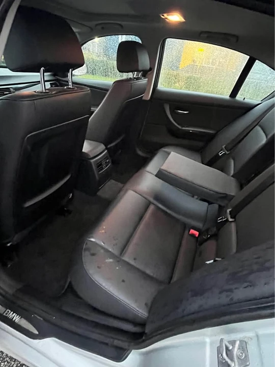 2011 BMW E90 3 Series Sedan - Image 9 of 9