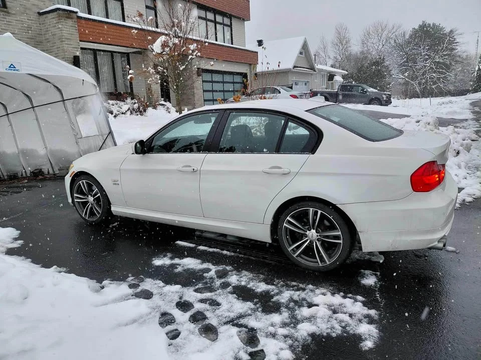 2011 BMW 3 Series - Image 2 of 12