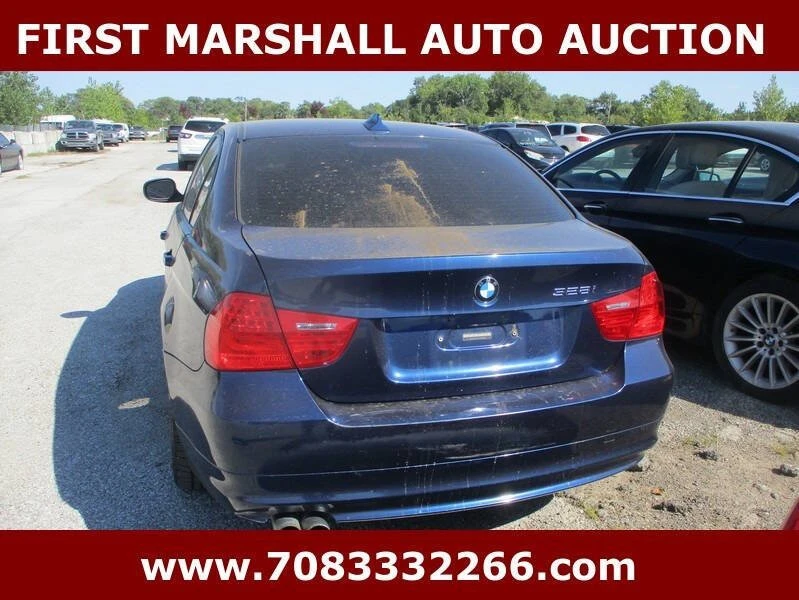 2011 BMW E90 3 Series Sedan - Image 4 of 8