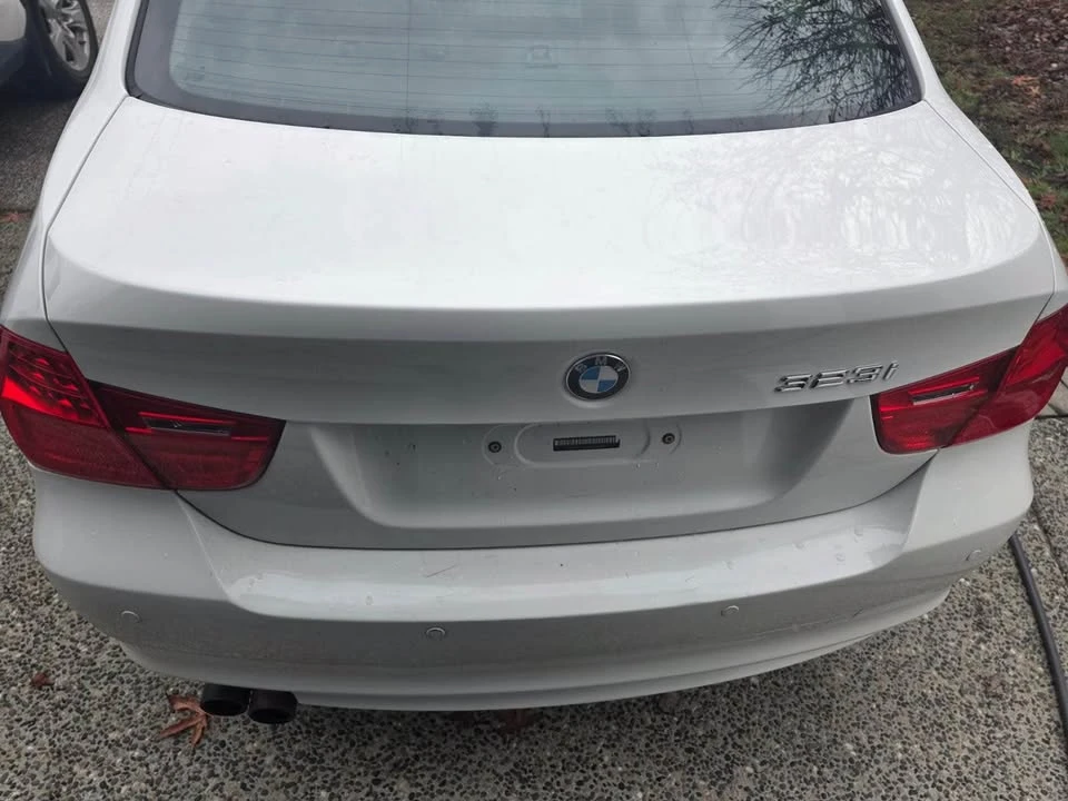 2011 BMW E90 3 Series Sedan - Image 2 of 9
