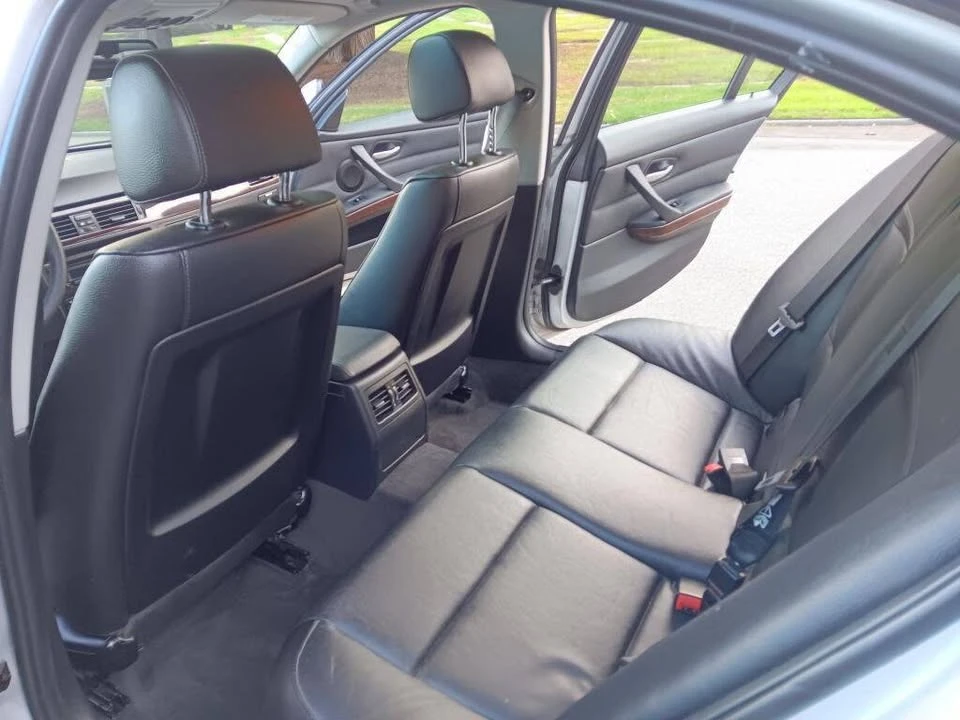 2011 BMW E90 3 Series Sedan - Image 12 of 20
