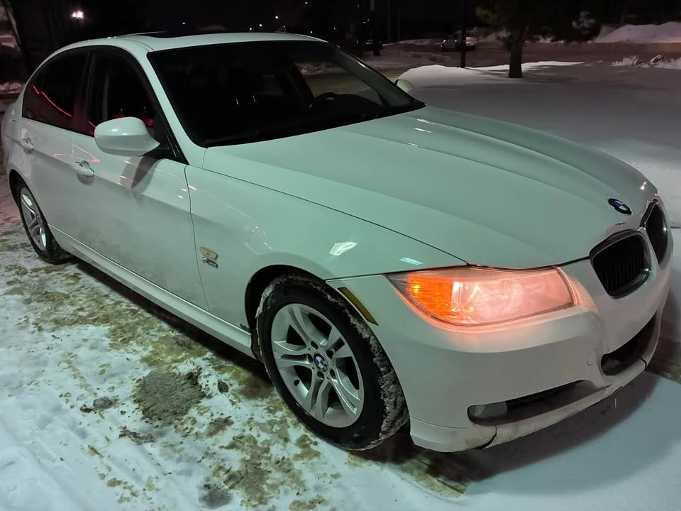 2011 BMW E90 3 Series Sedan - Image 2 of 8