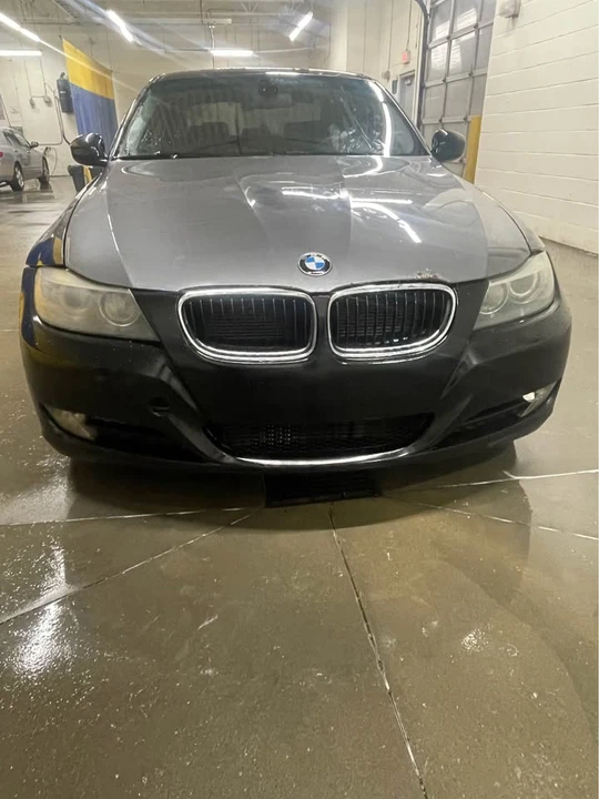 2011 BMW E90 3 Series Sedan - Image 2 of 8