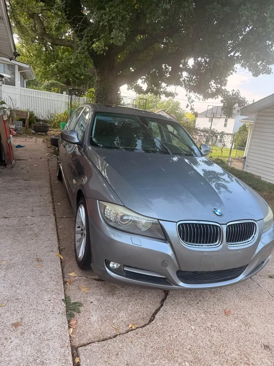 2011 BMW E90 3 Series Sedan - Image 7 of 7