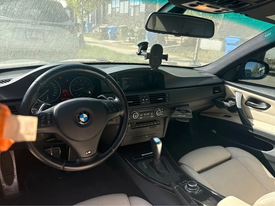 2011 BMW E90 3 Series Sedan - Image 7 of 13
