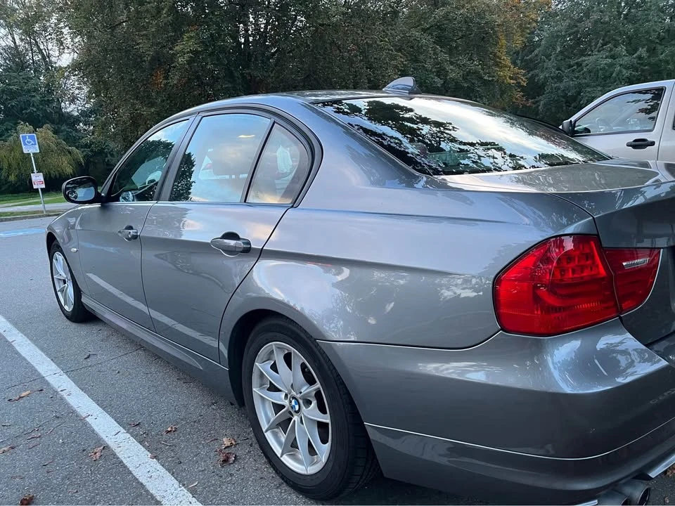 2011 BMW E90 3 Series Sedan - Image 2 of 6