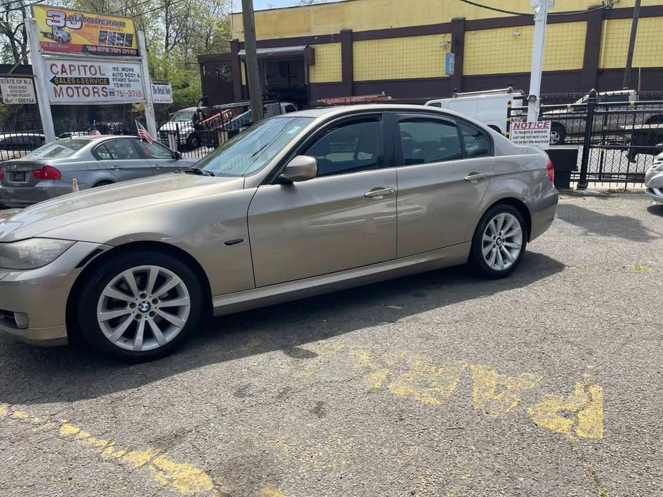 2011 BMW E90 3 Series Sedan - Image 6 of 20